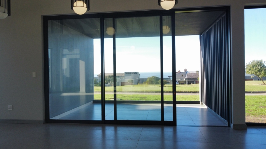 4 Bedroom Property for Sale in Oubaai Western Cape